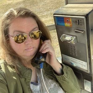 Meet your Posher, Candy